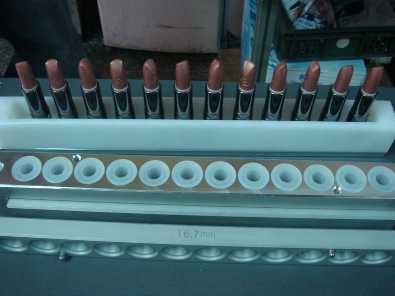 Vacuum Silicone Design System, Lipstick Molds